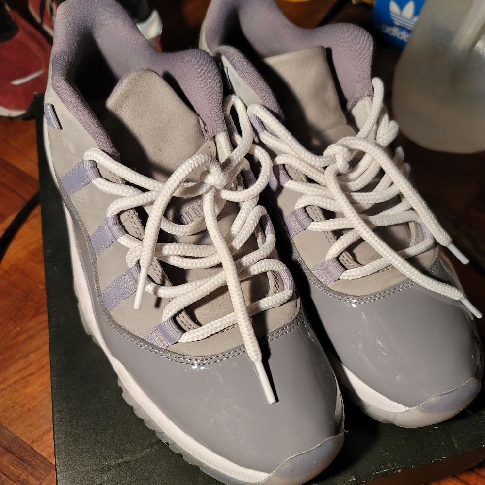 Jordan 11 Low Cool Gray Size 12